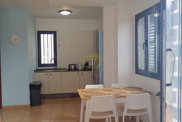 3 bedroom Apartment for sale in Orzola, Haría - € 279,500 (Ref: 9956708)