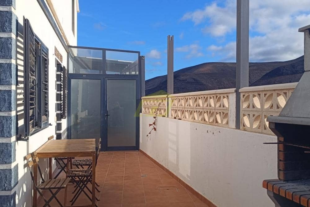 3 bedroom Apartment for sale in Orzola - € 279,500 (Ref: 9956708)