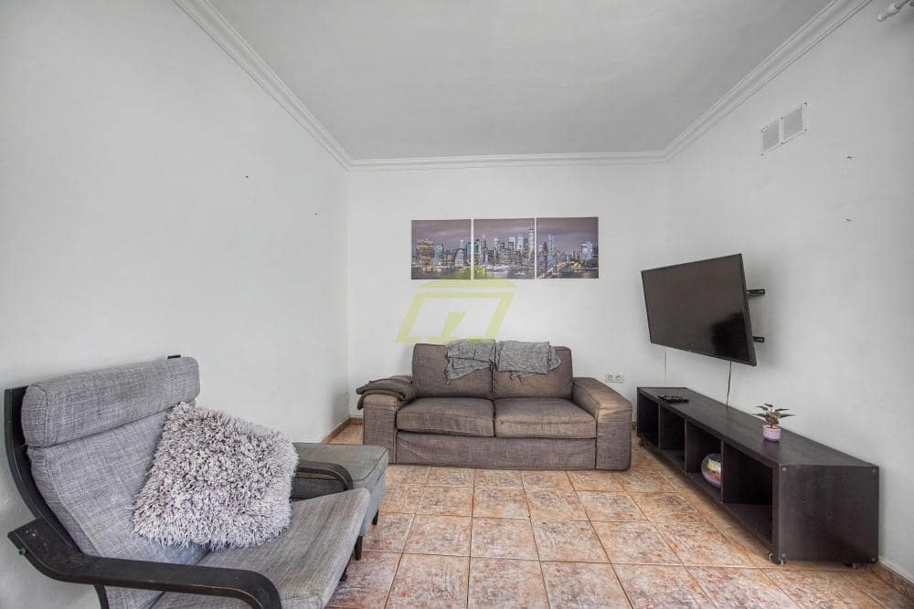 2 makuuhuone Huoneisto myytävänä paikassa Puerto del Carmen - 279 000 € (Ref: 9959051)