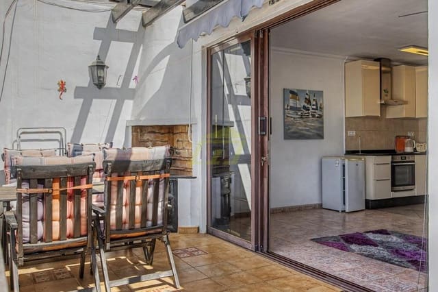 2 soveværelse Lejlighed til salg i Puerto del Carmen, Tías - € 279.000 (Ref: 9959051)