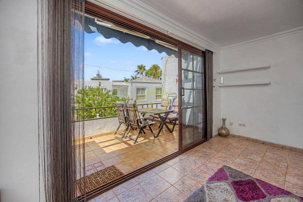 2 makuuhuone Huoneisto myytävänä paikassa Puerto del Carmen - 279 000 € (Ref: 9959051)
