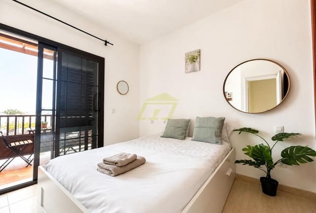 3 quarto Moradia para venda em Costa Teguise, Teguise com piscina garagem - 365 000 € (Ref: 9964618)
