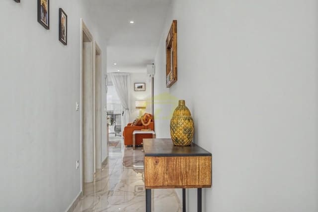2 sypialnia Apartament na sprzedaż w Puerto del Carmen, Tías z basenem - 399 999 € (Ref: 9964619)