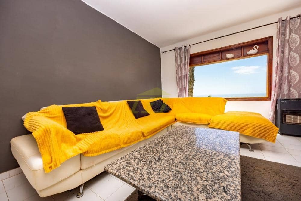 4 soverom Villa til salgs i Guime med svømmebasseng garasje - € 480 000 (Ref: 9974587)