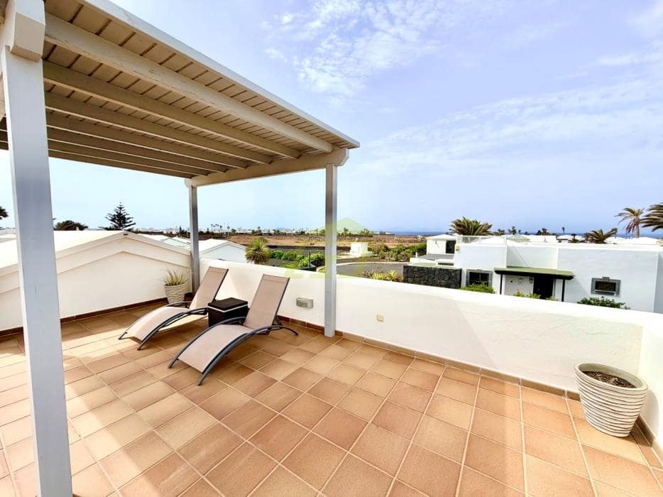 2 soverom Villa til salgs i Playa Blanca med svømmebasseng - € 495 000 (Ref: 9978122)