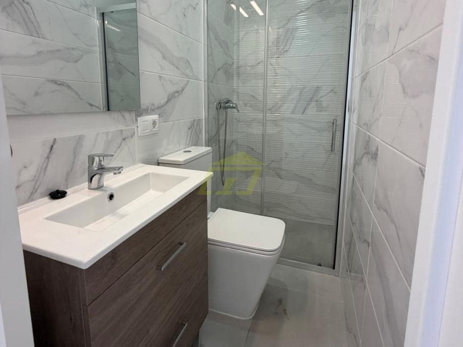 2 Zimmer Gewerbe zu verkaufen in Playa Blanca - 169.000 € (Ref: 9984298)