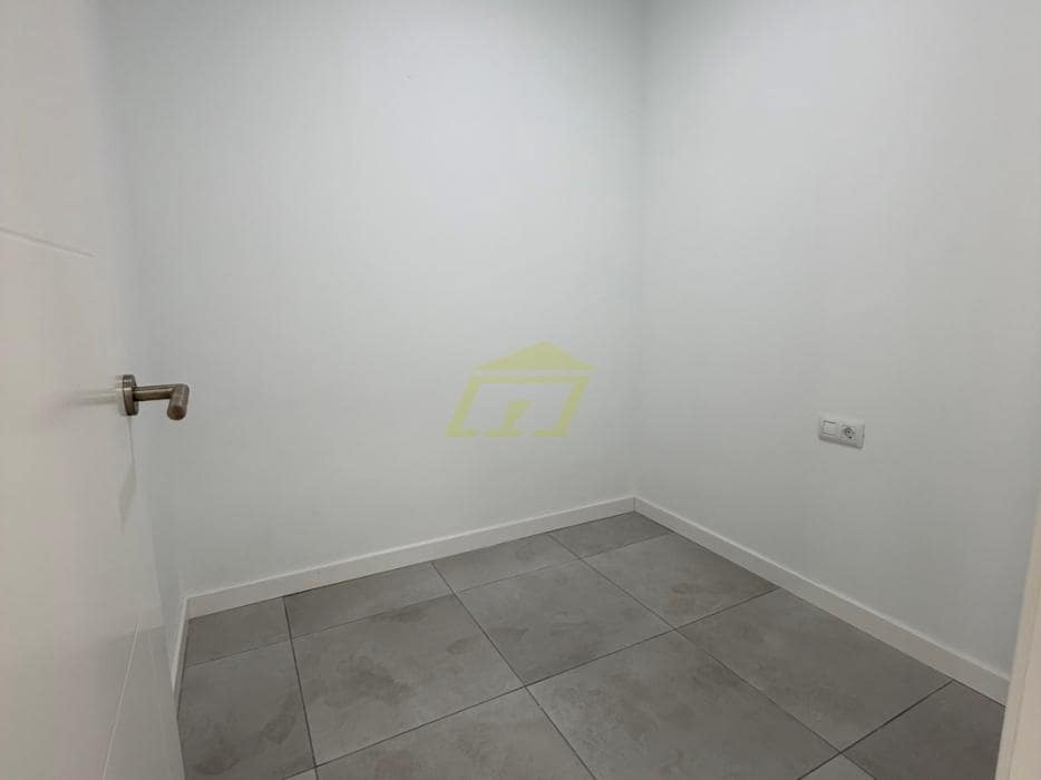 2 Zimmer Gewerbe zu verkaufen in Playa Blanca - 169.000 € (Ref: 9984298)