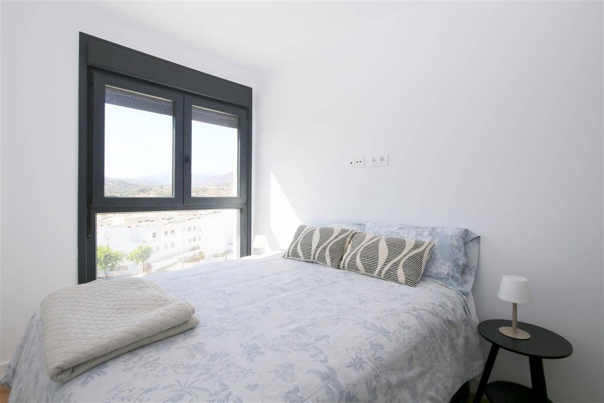 3 soveværelse Lejlighed til leje i Estepona med swimmingpool garage - € 2.900 (Ref: 10101038)