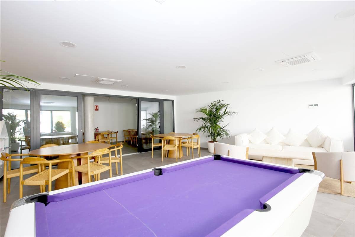 3 soveværelse Lejlighed til leje i Estepona med swimmingpool garage - € 2.900 (Ref: 10101038)
