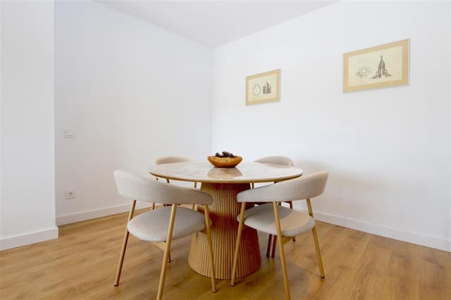 3 soveværelse Lejlighed til leje i Estepona med swimmingpool garage - € 2.900 (Ref: 10101038)