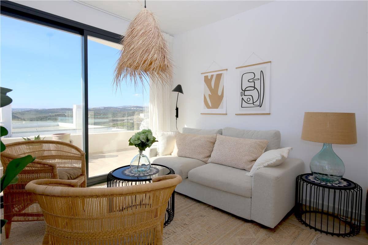 3 soveværelse Penthouse til leje i Estepona med swimmingpool garage - € 3.600 (Ref: 10165347)