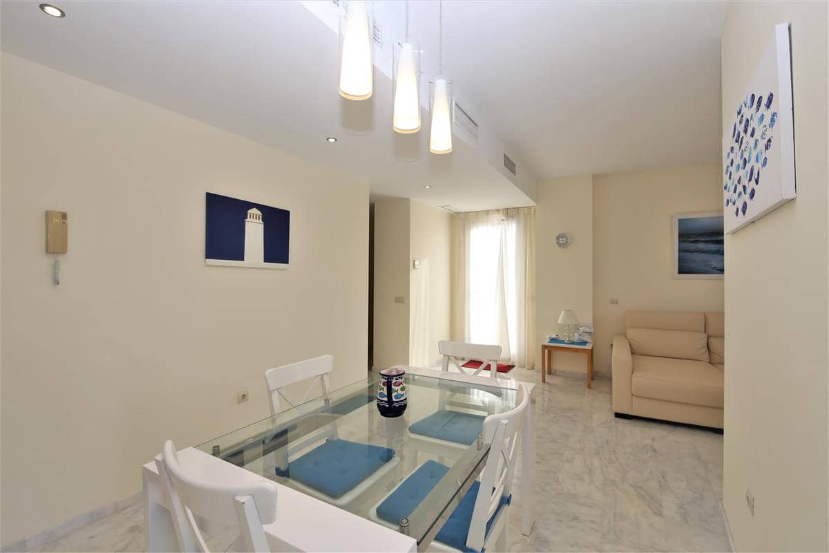 2 camera da letto Attico da affittare in Estepona con piscina - 1.450 € (Rif: 7591158)
