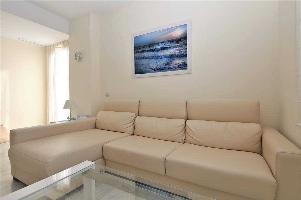 2 camera da letto Attico da affittare in Estepona con piscina - 1.450 € (Rif: 7591158)