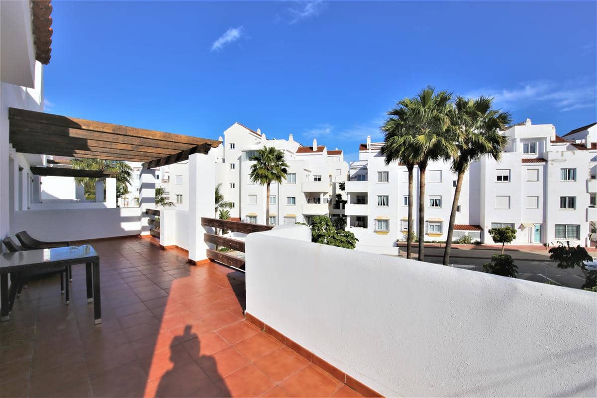 2 camera da letto Attico da affittare in Estepona con piscina - 1.450 € (Rif: 7591158)