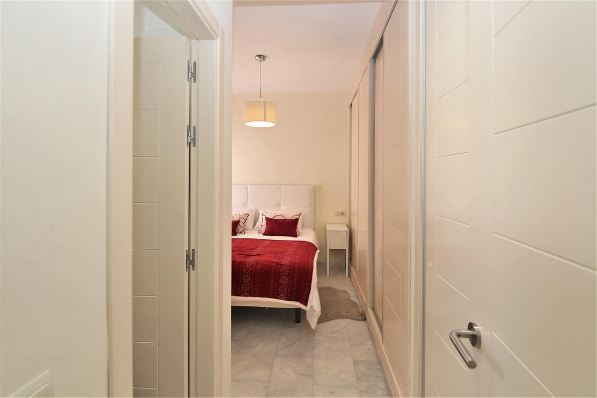 2 camera da letto Attico da affittare in Estepona con piscina - 1.450 € (Rif: 7591158)
