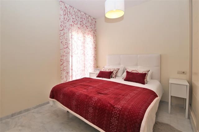 2 camera da letto Attico da affittare in Estepona con piscina - 1.450 € (Rif: 7591158)