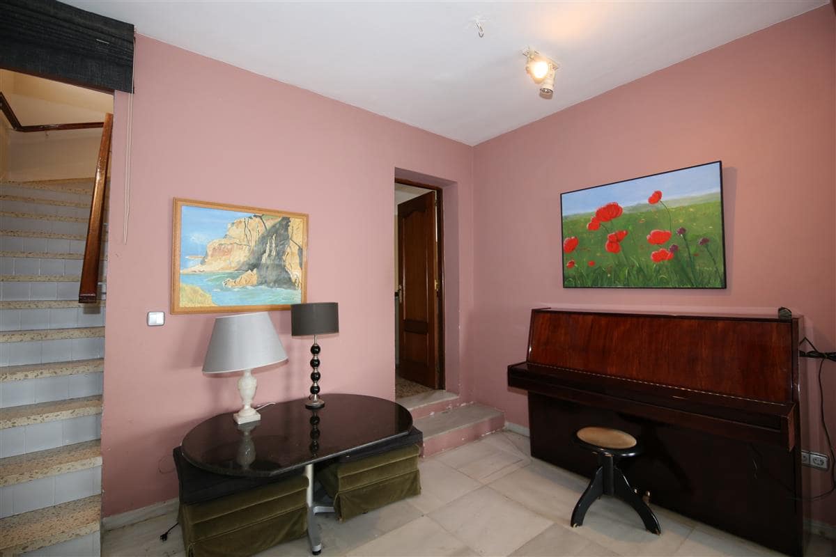 4 soverom Villa til salgs i Buenas Noches med svømmebasseng - € 1 025 000 (Ref: 7591164)