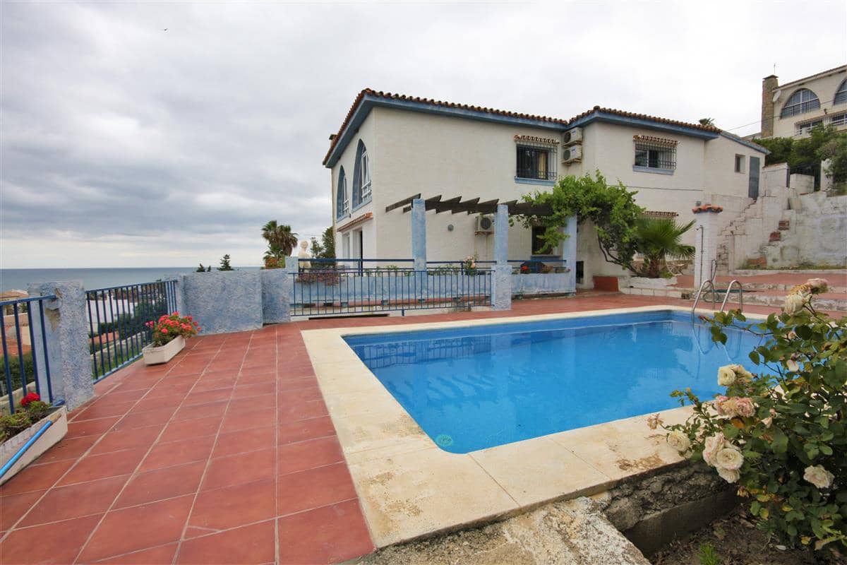 4 soverom Villa til salgs i Buenas Noches med svømmebasseng - € 1 025 000 (Ref: 7591164)