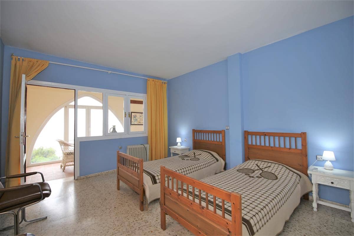4 soverom Villa til salgs i Buenas Noches med svømmebasseng - € 1 025 000 (Ref: 7591164)