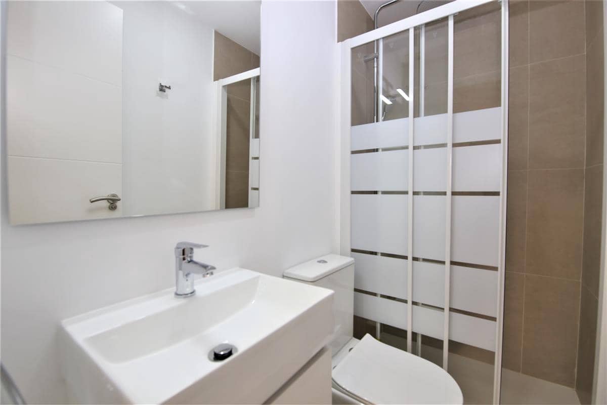 2 sovrum Lägenhet att hyra i Estepona med pool garage - 1 450 € (Ref: 8283627)