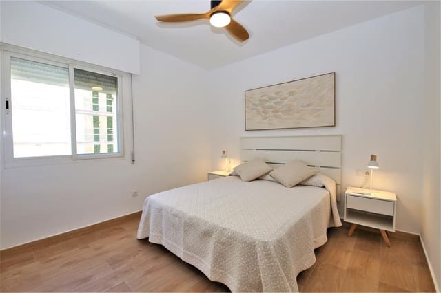 2 soverom Leilighet til leie i Estepona med svømmebasseng garasje - € 1 450 (Ref: 8283627)