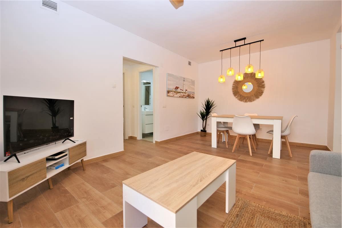 2 sovrum Lägenhet att hyra i Estepona med pool garage - 1 450 € (Ref: 8283627)