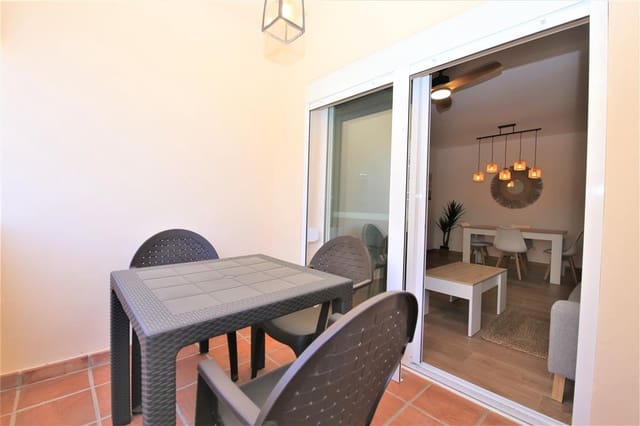2 soverom Leilighet til leie i Estepona med svømmebasseng garasje - € 1 450 (Ref: 8283627)