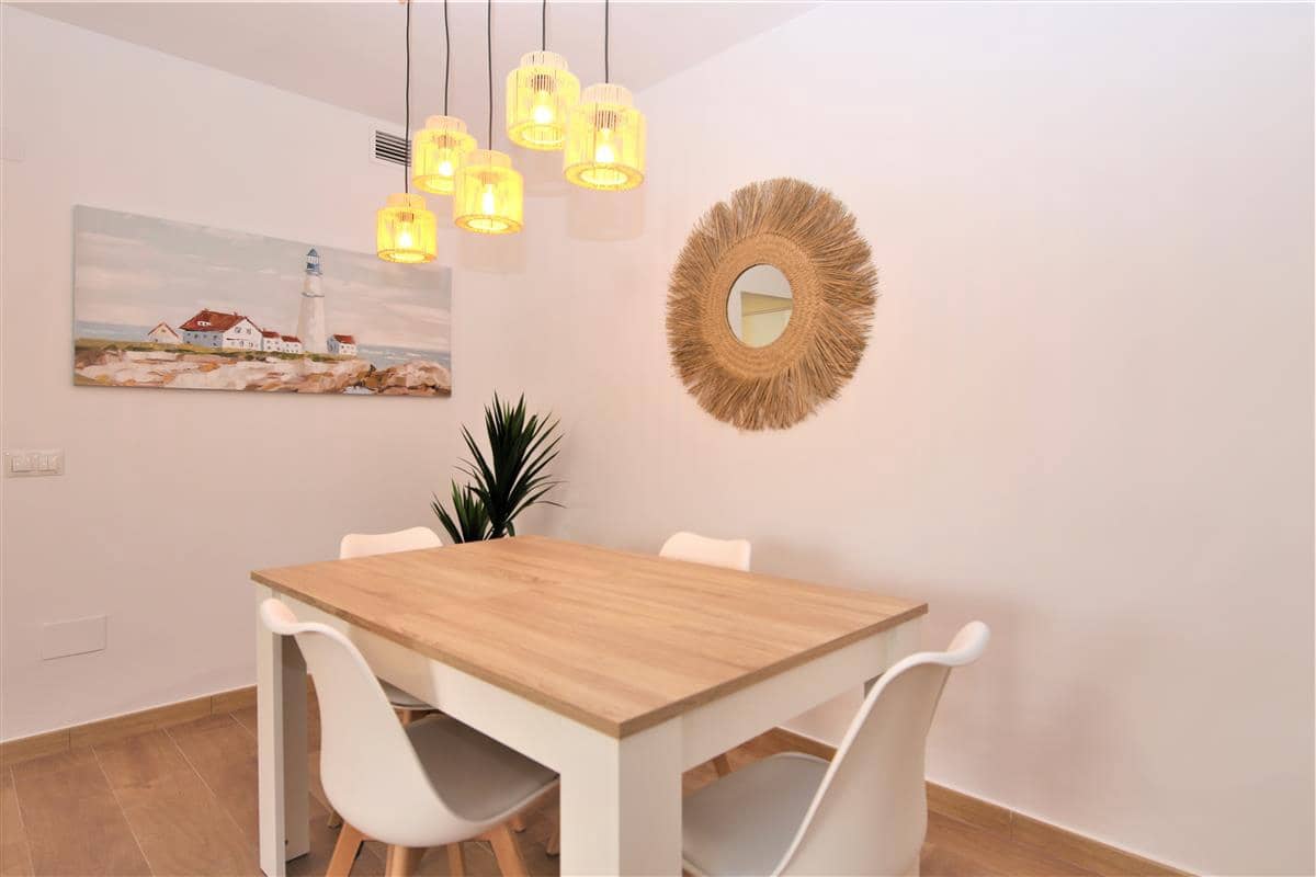 2 sovrum Lägenhet att hyra i Estepona med pool garage - 1 450 € (Ref: 8283627)