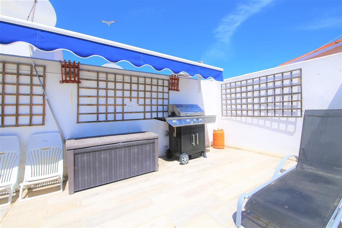 2 Zimmer Penthouse zu verkaufen in Estepona mit Pool Garage - 695.000 € (Ref: 8604471)