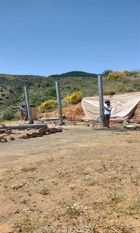 Landgrundstück zu verkaufen in Málaga Stadt - 139.900 € (Ref: 8835379)