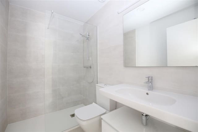 1 sypialnia Penthouse na sprzedaż w Estepona z basenem - 325 000 € (Ref: 9153008)