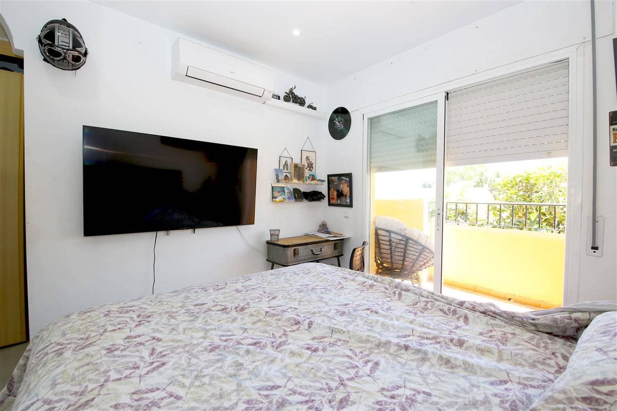 3 slaapkamer Huis te koop in Estepona met zwembad - € 365.000 (Ref: 9343574)