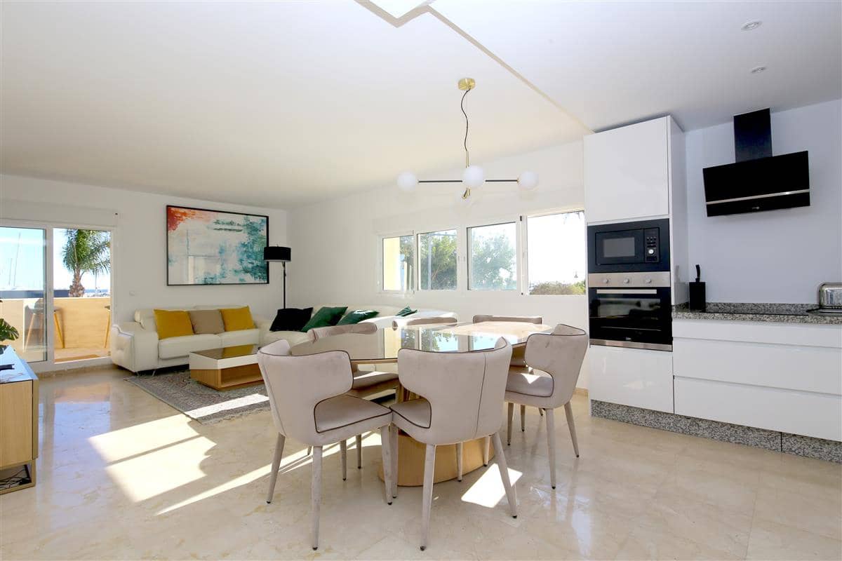2 Zimmer Wohnung zu verkaufen in Estepona mit Pool - 524.900 € (Ref: 9807385)