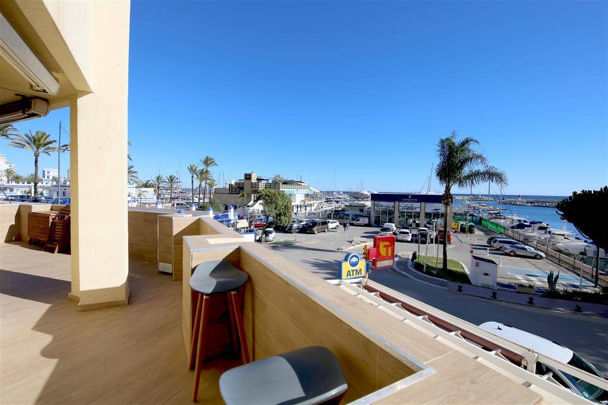2 Zimmer Wohnung zu verkaufen in Estepona mit Pool - 524.900 € (Ref: 9807385)