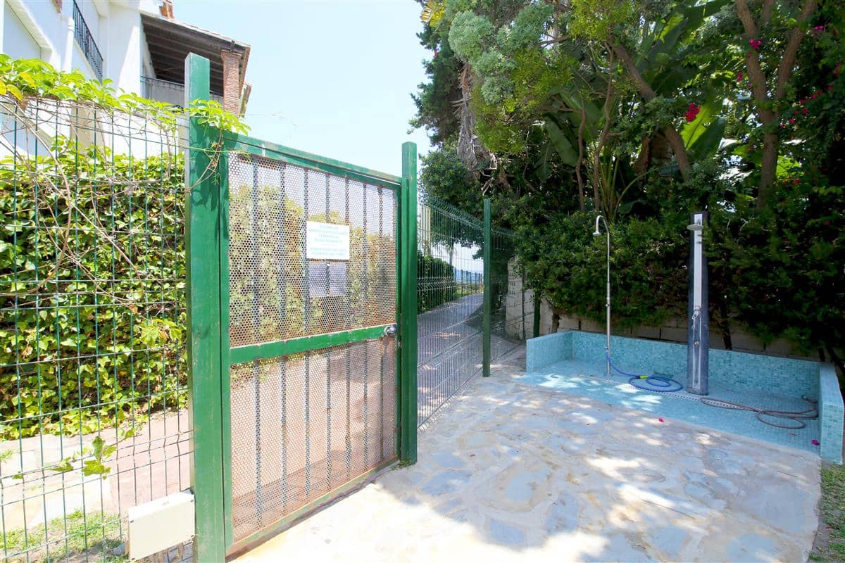 1 makuuhuone Asunto myytävänä paikassa Estepona - 215 000 € (Ref: 9909020)