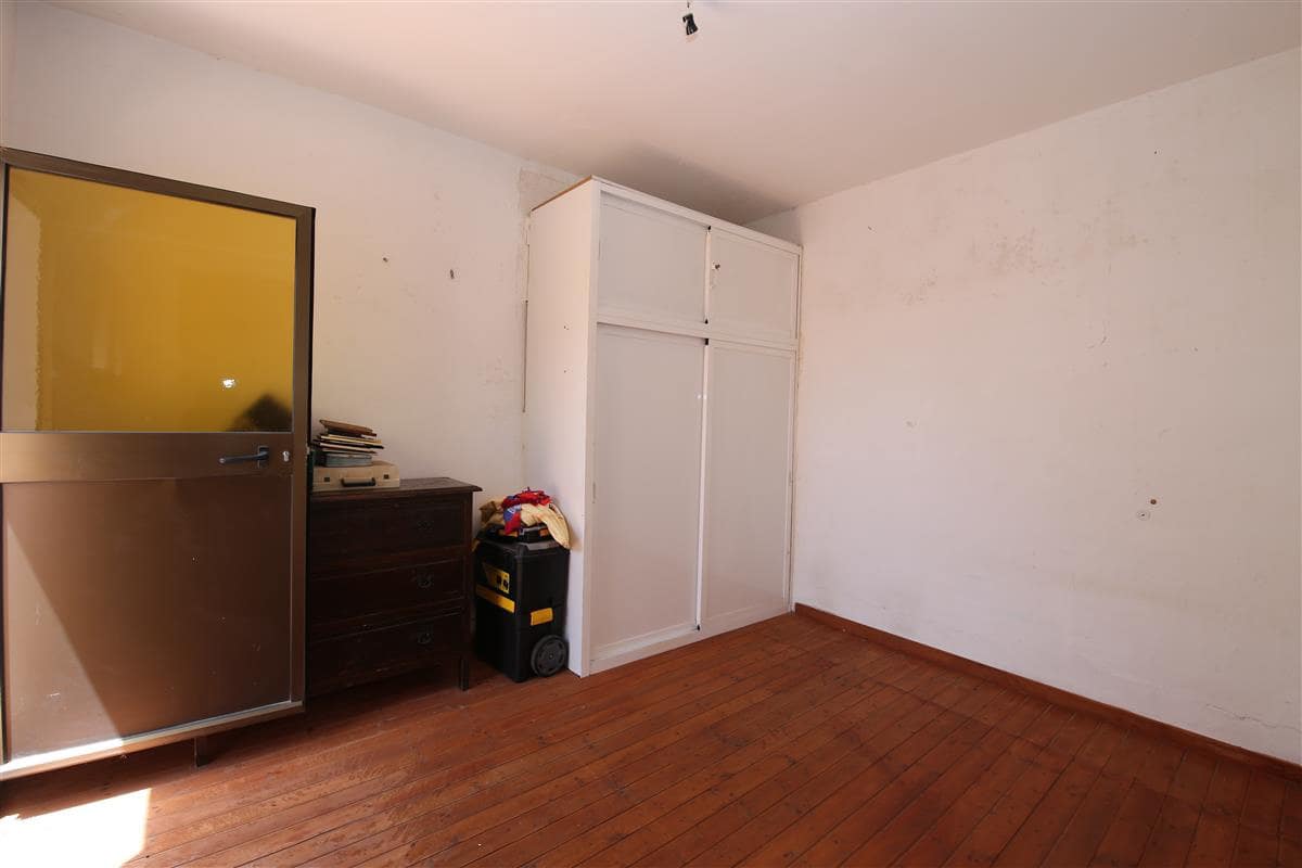 9 slaapkamer Huis te koop in Estepona met garage - € 690.000 (Ref: 9922819)