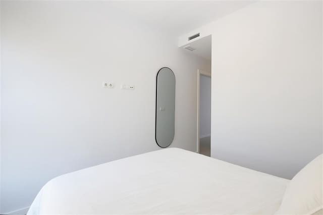 2 makuuhuone Asunto vuokrattavana paikassa Estepona - 2 200 € (Ref: 9950715)