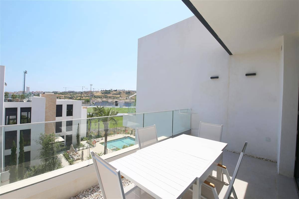 2 makuuhuone Asunto vuokrattavana paikassa Estepona mukana uima-altaan 
autotalli - 2 200 € (Ref: 9950715)