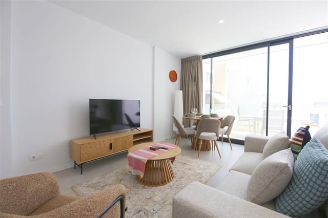 2 makuuhuone Asunto vuokrattavana paikassa Estepona - 2 200 € (Ref: 9950715)