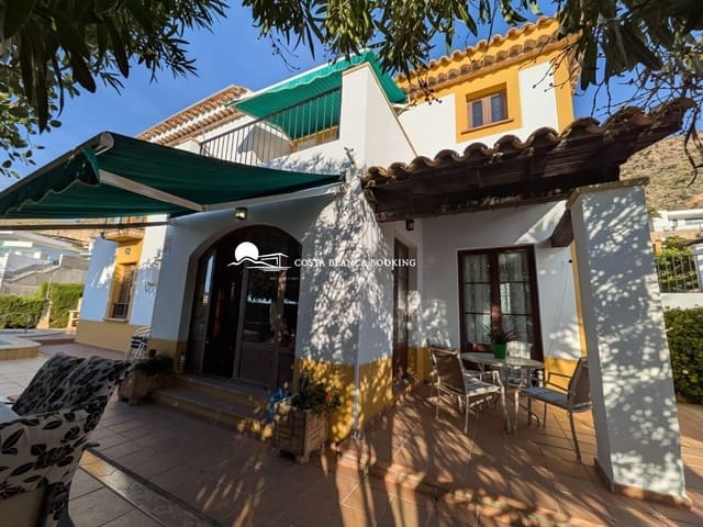 3 sypialnia Willa na sprzedaż w Finestrat z garażem - 699 950 € (Ref: 10011454)