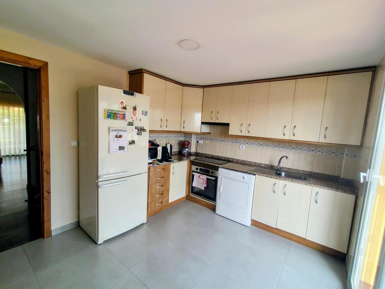3 sypialnia Bungalow na sprzedaż w La Nucia z basenem garażem - 340 000 € (Ref: 10022467)