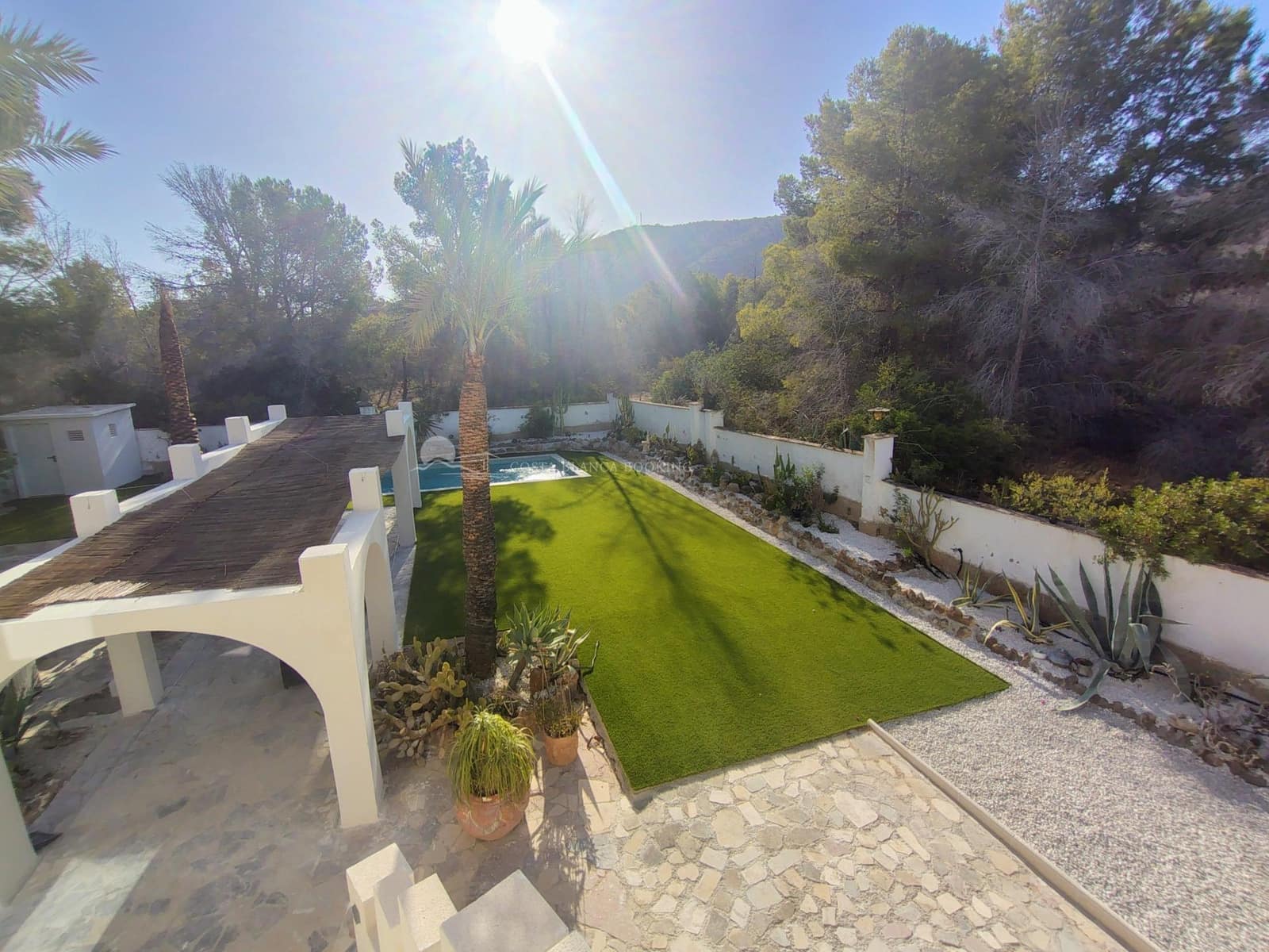 4 Zimmer Villa zu verkaufen in Albir mit Pool Garage - 1.595.000 € (Ref: 10025616)