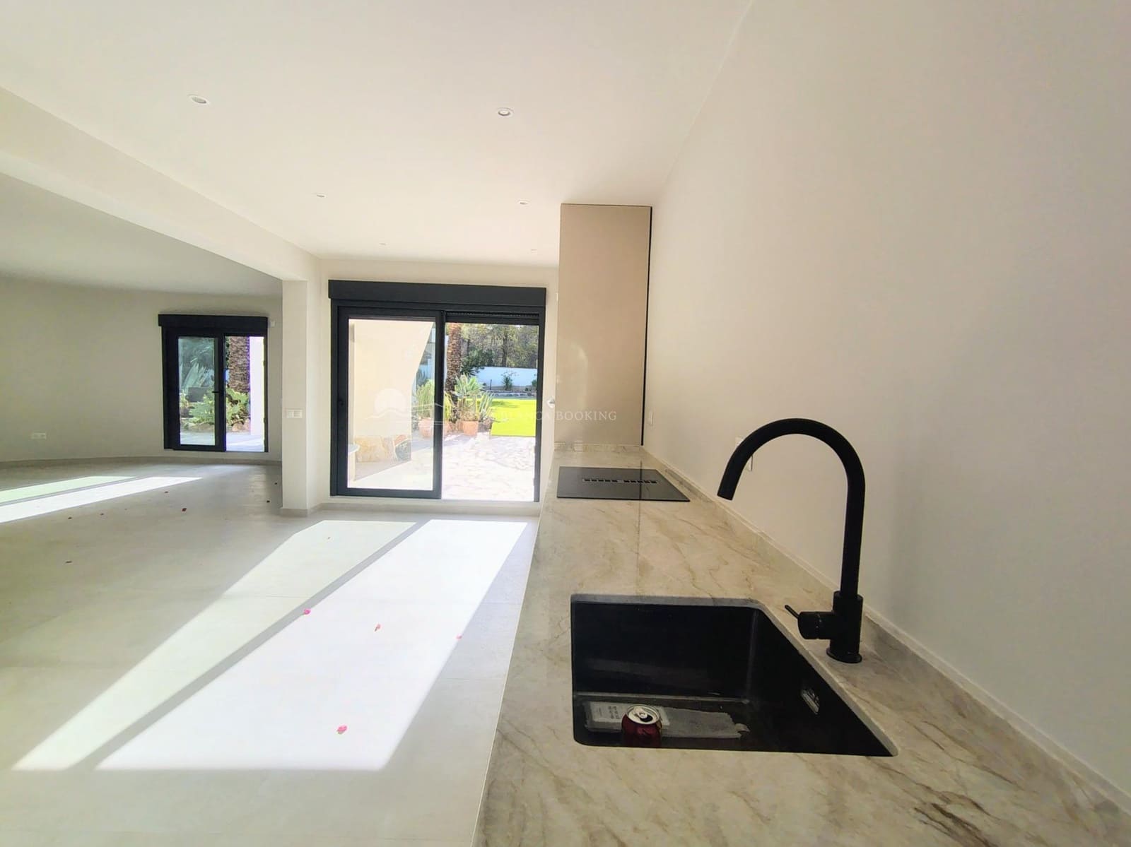 4 Zimmer Villa zu verkaufen in Albir mit Pool Garage - 1.595.000 € (Ref: 10025616)