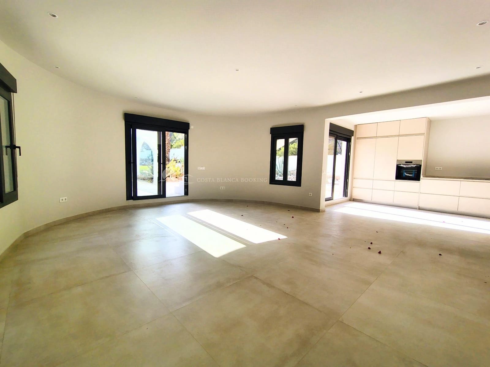 4 Zimmer Villa zu verkaufen in Albir mit Pool Garage - 1.595.000 € (Ref: 10025616)