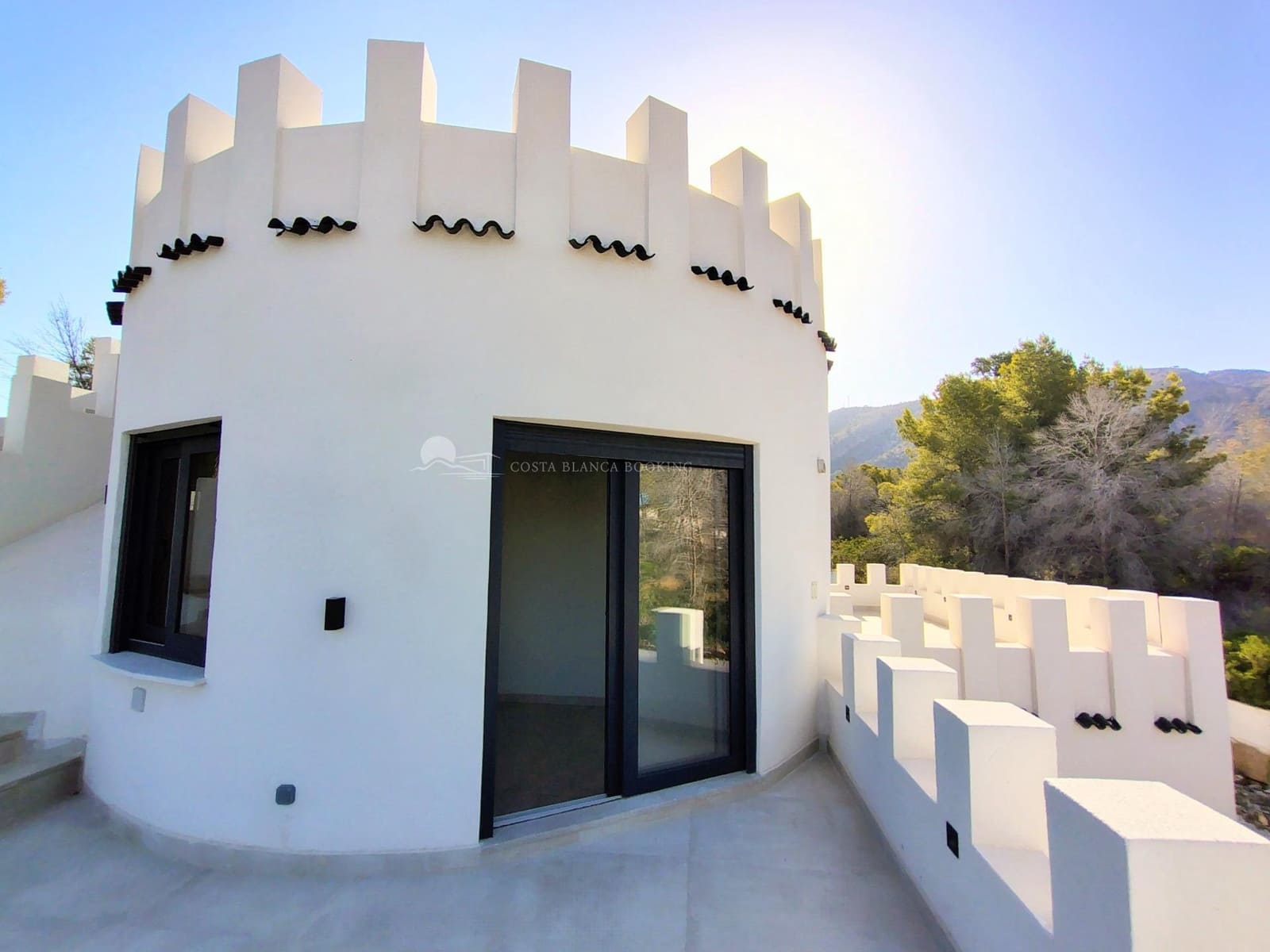 4 Zimmer Villa zu verkaufen in Albir mit Pool Garage - 1.595.000 € (Ref: 10025616)