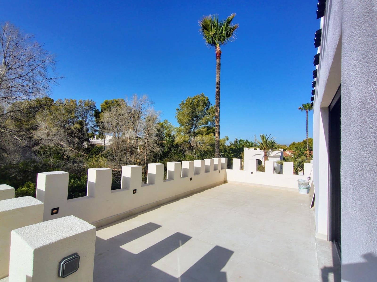 4 Zimmer Villa zu verkaufen in Albir mit Pool Garage - 1.595.000 € (Ref: 10025616)