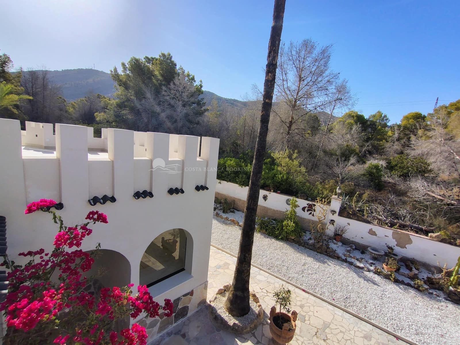 4 Zimmer Villa zu verkaufen in Albir mit Pool Garage - 1.595.000 € (Ref: 10025616)