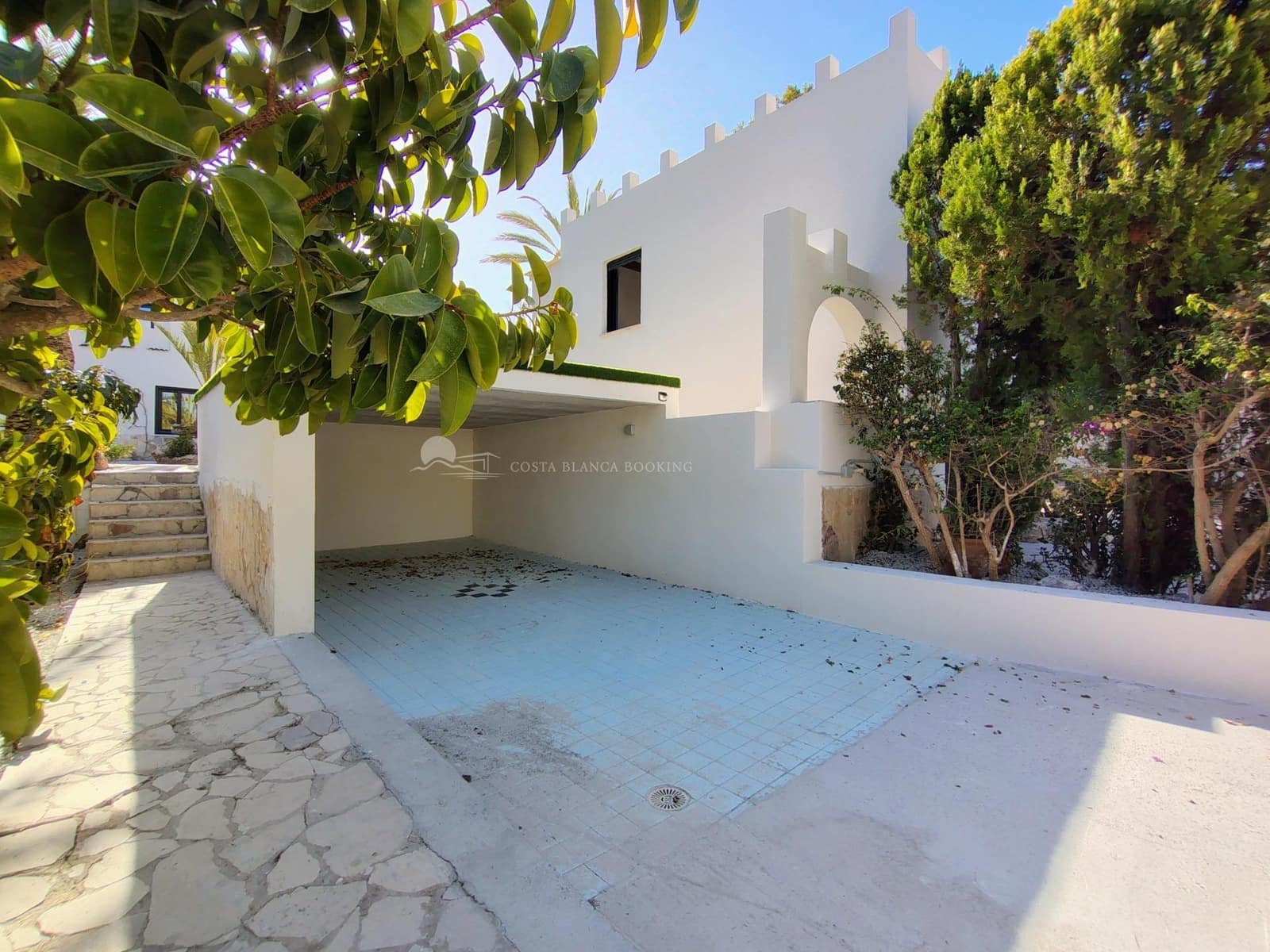 4 Zimmer Villa zu verkaufen in Albir mit Pool Garage - 1.595.000 € (Ref: 10025616)