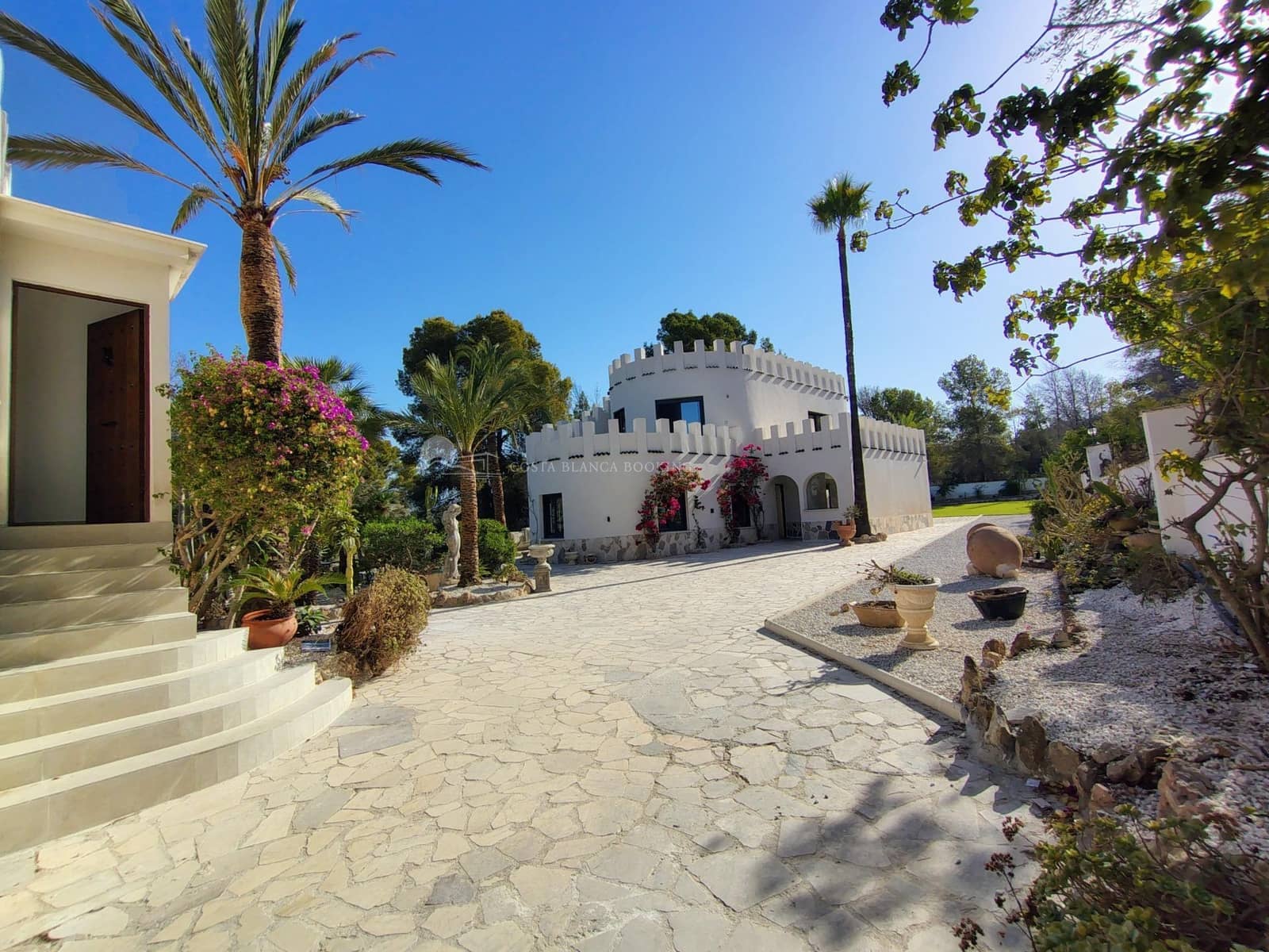 4 Zimmer Villa zu verkaufen in Albir mit Pool Garage - 1.595.000 € (Ref: 10025616)