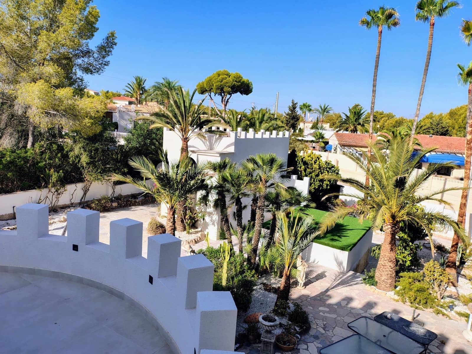 4 Zimmer Villa zu verkaufen in Albir mit Pool Garage - 1.595.000 € (Ref: 10025616)